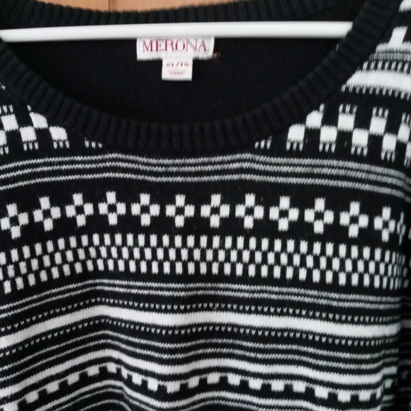 Sweater - Picture 3 of 3